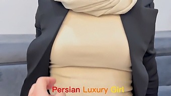 New Iranian Girl Shows Off Her Big Ass And Sexy Voice In Hd